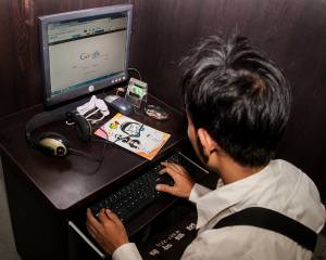 Cambodia Should Scrap Rights-Abusing National Internet Gateway